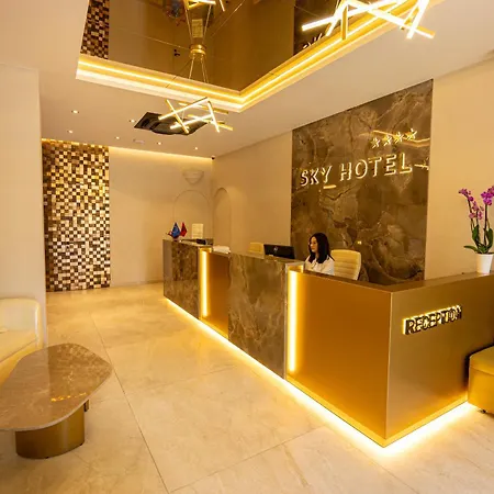 Hotel Sky 4*