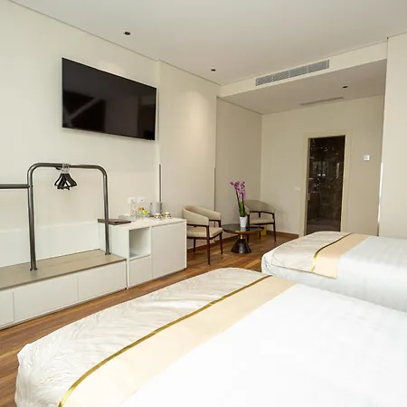 Sky Hotel Tirana