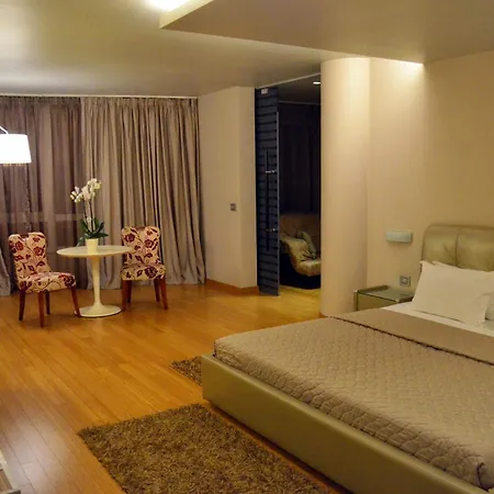 Sky Hotel Tirana