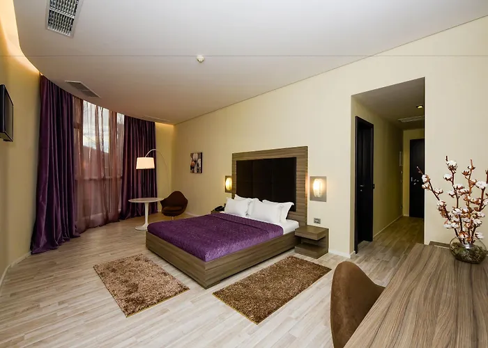 호텔 Sky 티라나