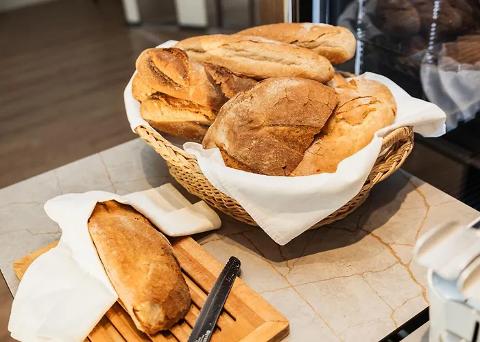 Sky 호텔 티라나