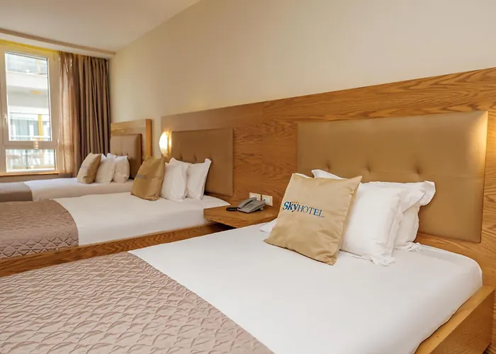 호텔 Sky 4*